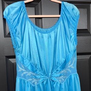 Bright Blue Vintage Sleeveless night gown long dress sleep wear size large